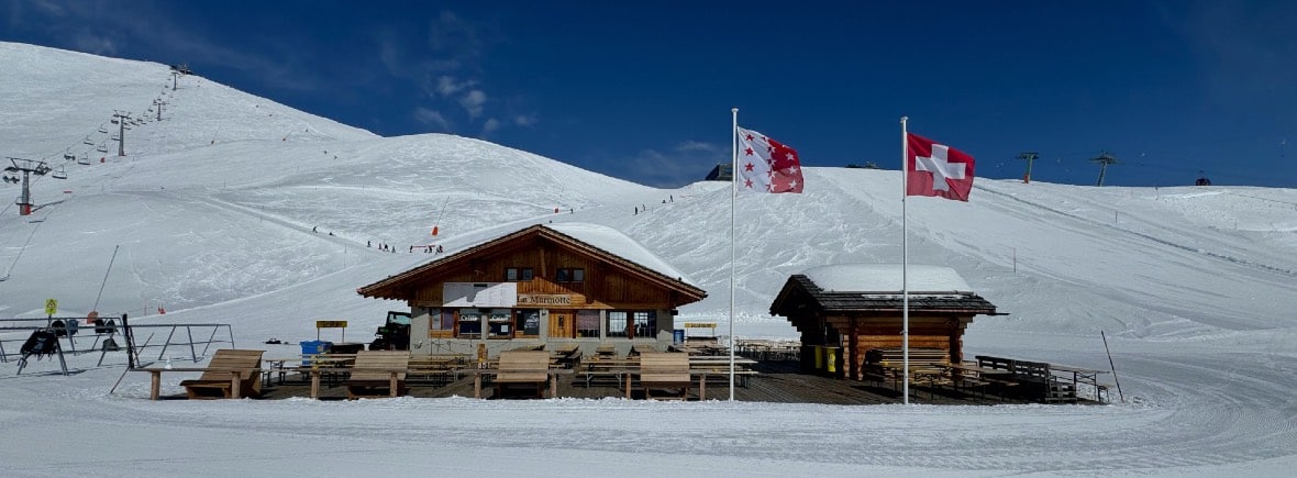 Le Marmotte Mountain Restaurant Zinal © Ultimate-Ski.com